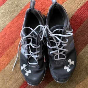 Under Armour Sneakers